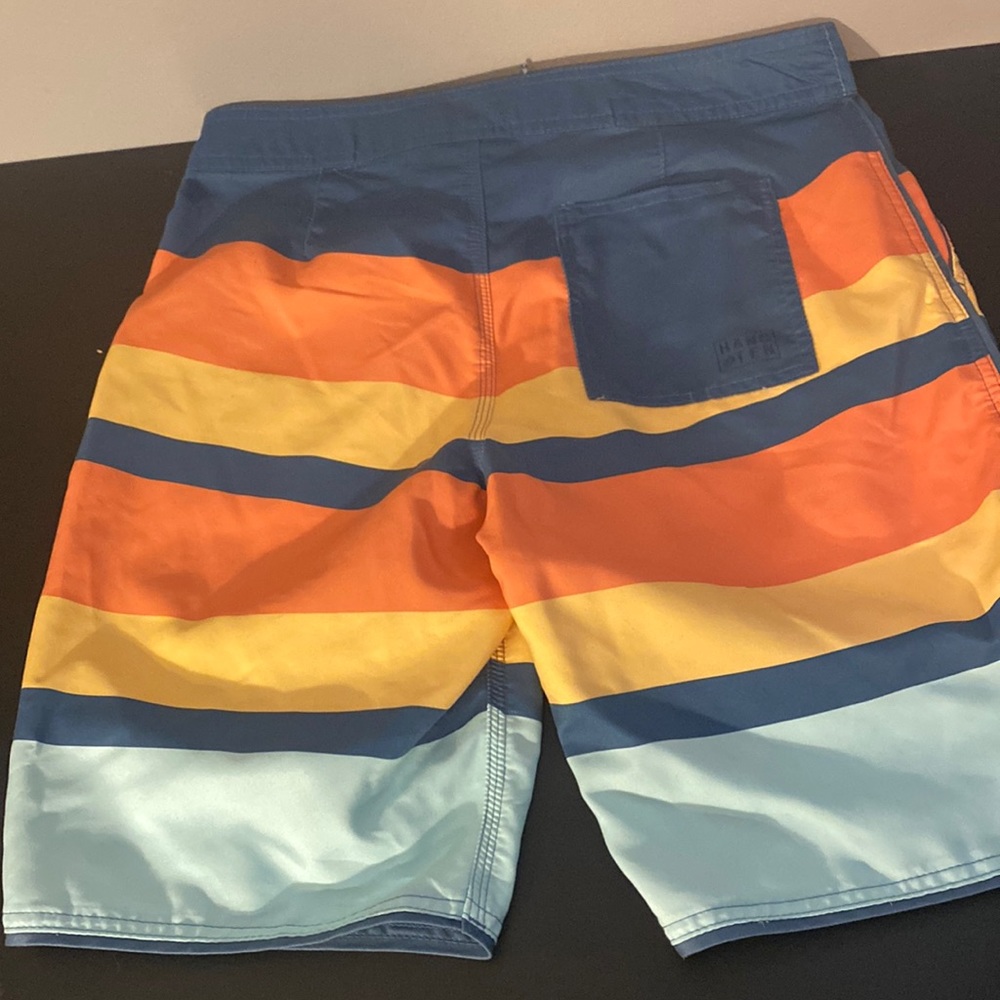 Hang Ten board shorts - no liner size 30